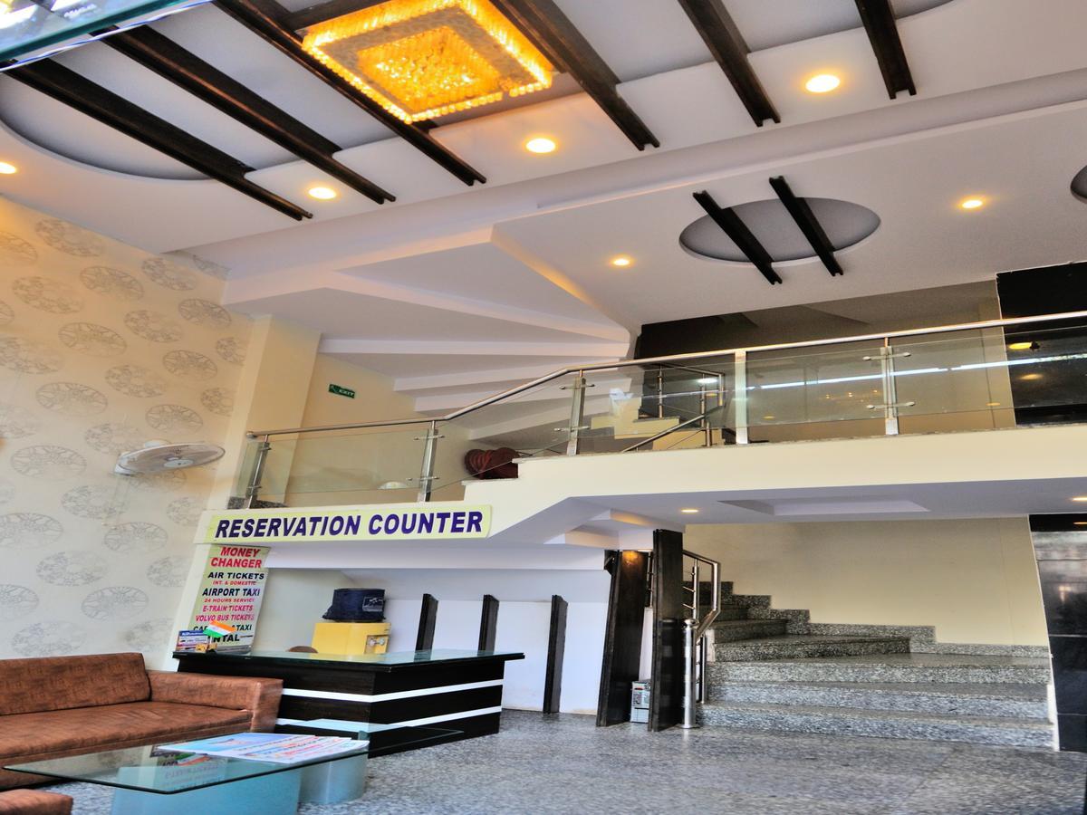 ניו דלהי Hotel Gold Star Inn - Paharganj מראה חיצוני תמונה