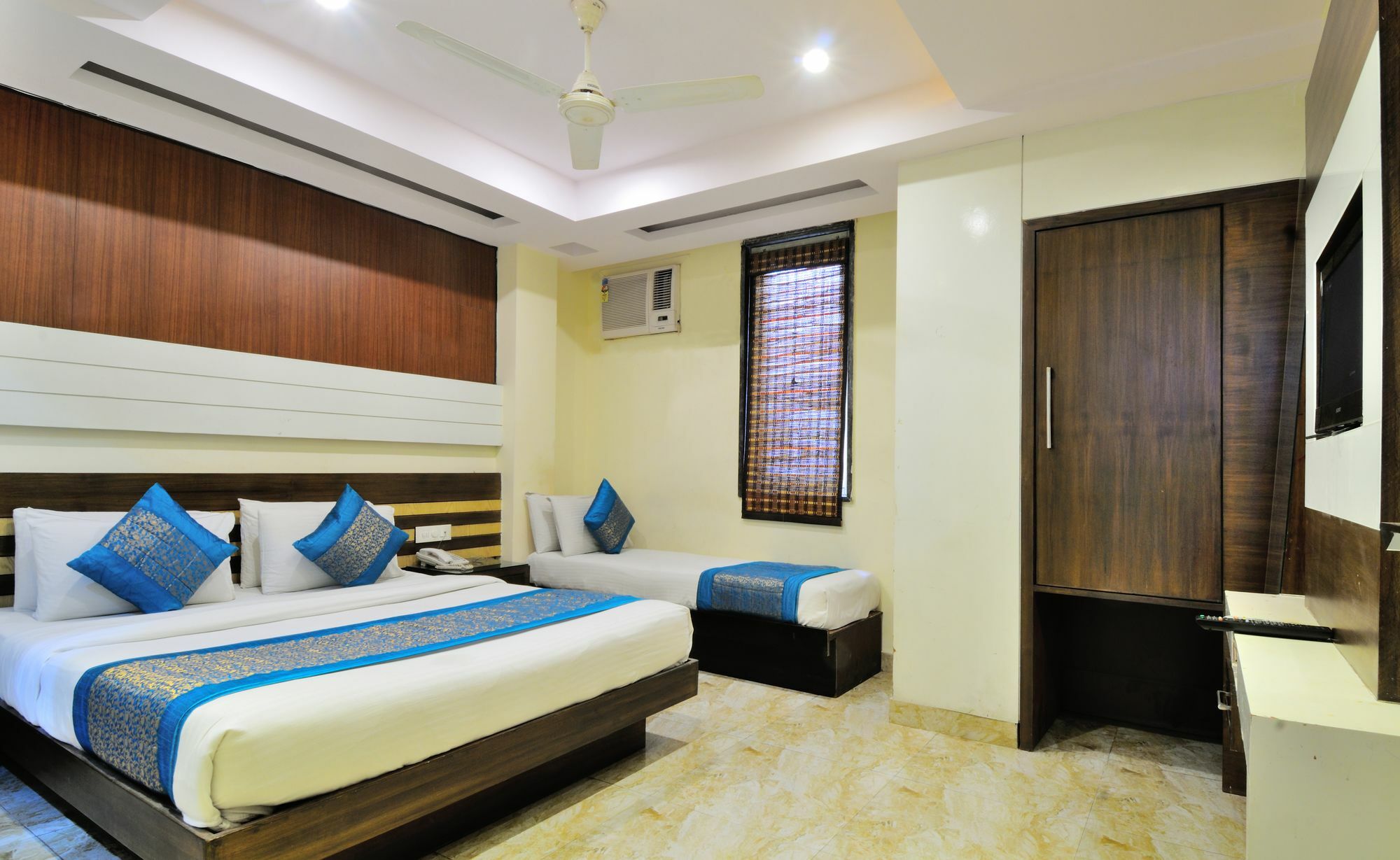 ניו דלהי Hotel Gold Star Inn - Paharganj מראה חיצוני תמונה